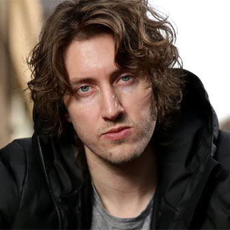 Dean Lewis Album and Singles Chart History | Music Charts Archive